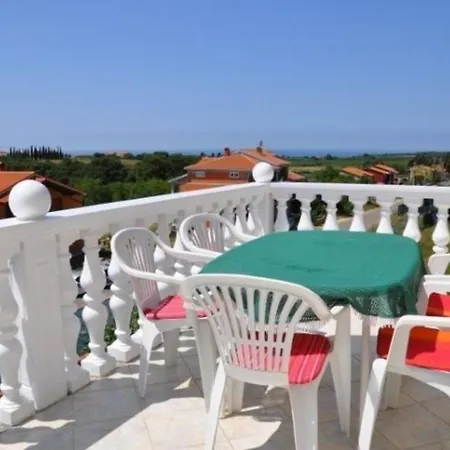 Ferienwohnung Fuer 5 Personen Ca 45 M In Buzinija, Adriakueste Kroatien Westkueste Von Istrien Apartment