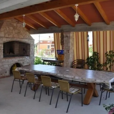 Apartment Ferienwohnung Fuer 5 Personen Ca 45 M In Buzinija, Adriakueste Kroatien Westkueste Von Istrien Buzinija